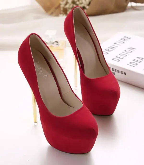 escarpins à talons hauts