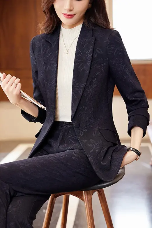 Tenue d'Affaire Femme - L'Autorité Absolue en Jacquard 🖤 3 Tenue d'affaire femme