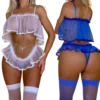 Ensemble lingerie transparent incluant un string jupette et un crop top original